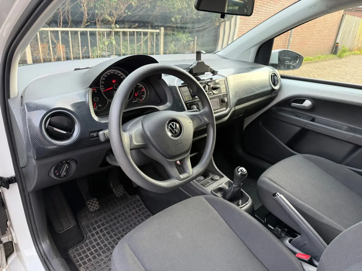 Up! 1.0 BMT |STOELVRW/AIRCO/APPCONNECT/ KM 83500