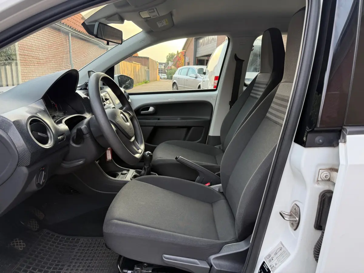 Up! 1.0 BMT |STOELVRW/AIRCO/APPCONNECT/ KM 83500