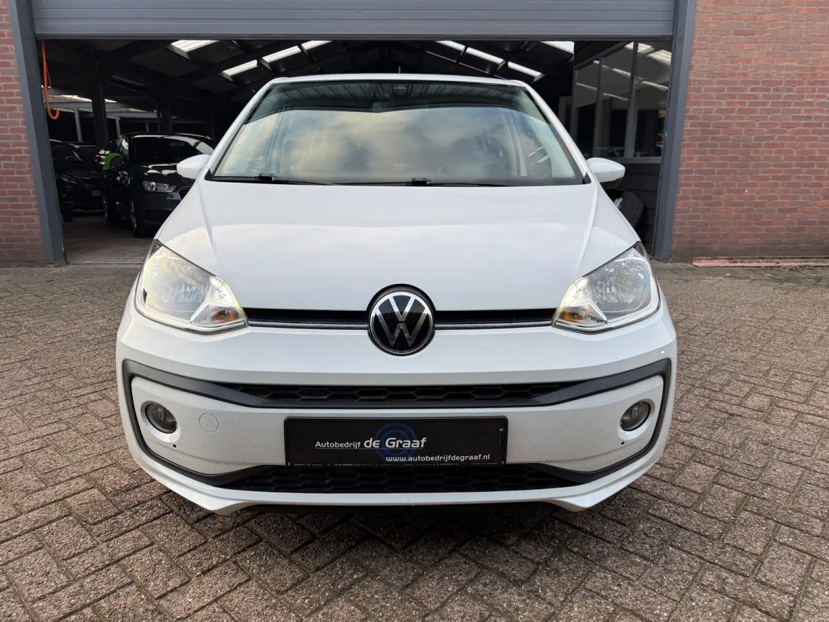 Up! 1.0 BMT |STOELVRW/AIRCO/APPCONNECT/ KM 83500