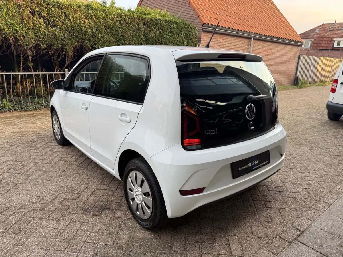 Up! 1.0 BMT |STOELVRW/AIRCO/APPCONNECT/ KM 83500