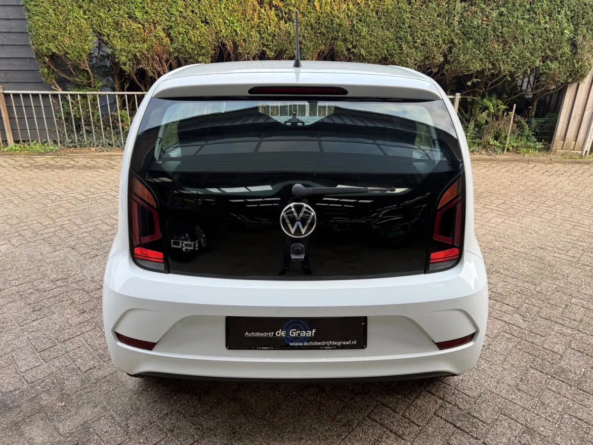 Up! 1.0 BMT |STOELVRW/AIRCO/APPCONNECT/ KM 83500