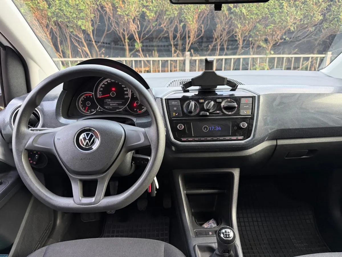 Up! 1.0 BMT |STOELVRW/AIRCO/APPCONNECT/ KM 83500