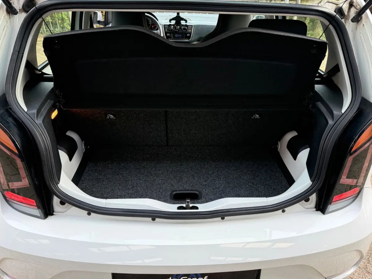 Up! 1.0 BMT |STOELVRW/AIRCO/APPCONNECT/ KM 83500