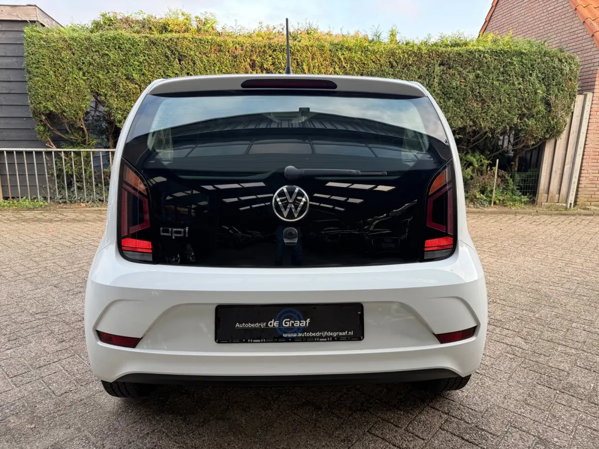 Up! 1.0 BMT |STOELVRW/AIRCO/APPCONNECT/ KM 83500