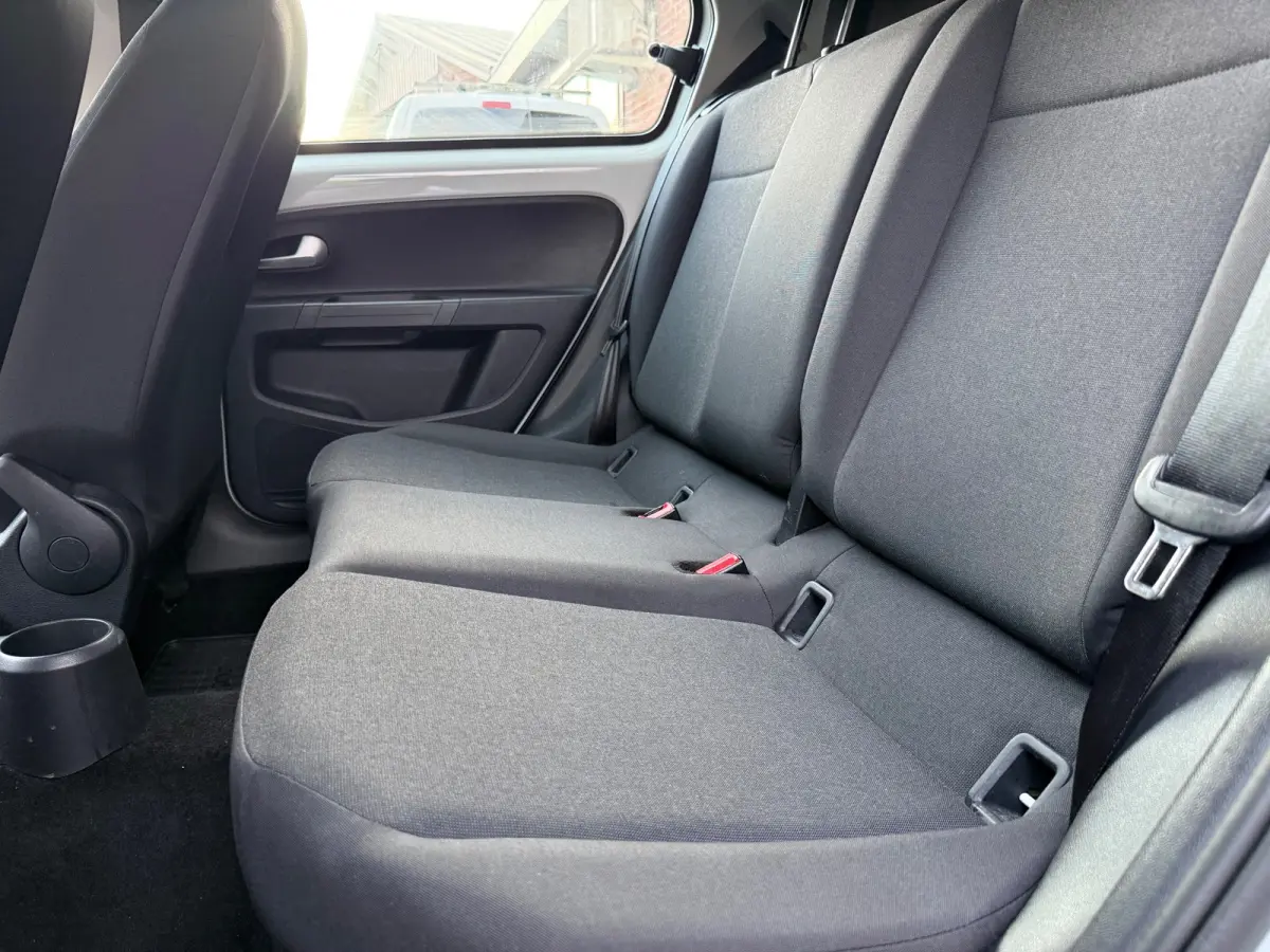 Up! 1.0 BMT |STOELVRW/AIRCO/APPCONNECT/ KM 83500