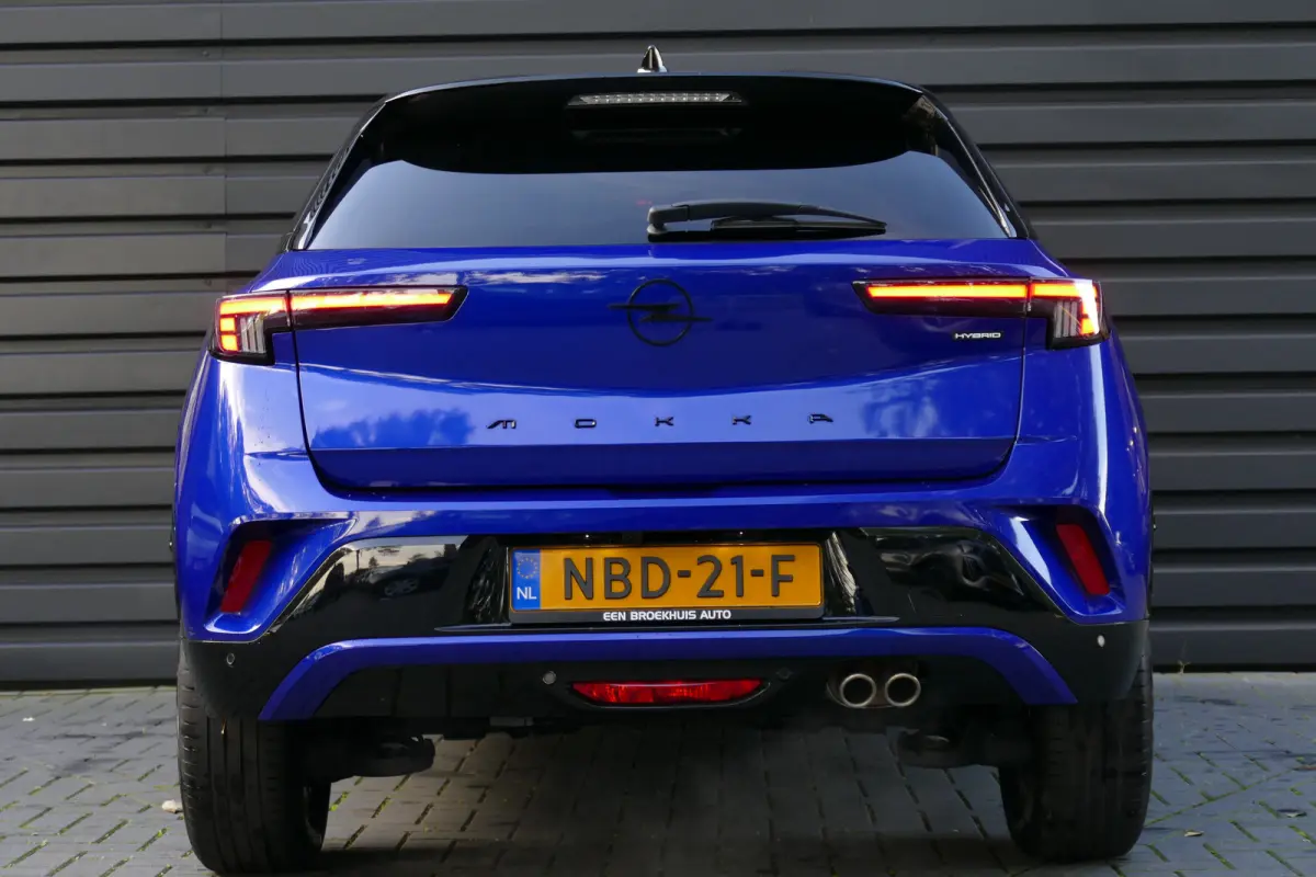 1.2 TURBO HYBRID GS AUTOMAAT / CAMERA / STUURVERWARMING / FULL-LED / KEYLESS / NAVI / CLIMA / PDC / BLUETOOTH / ADAPT. CRUISECONTROL / 1E EIGENAAR / SCHITTERENDE !!