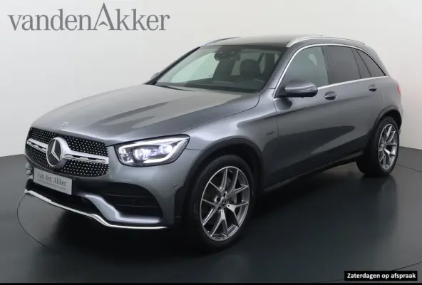 AMG 4Matic // Trekhaak // Luchtvering // Panoramadak // Memory // Distronic // Burmester // 360 Camera