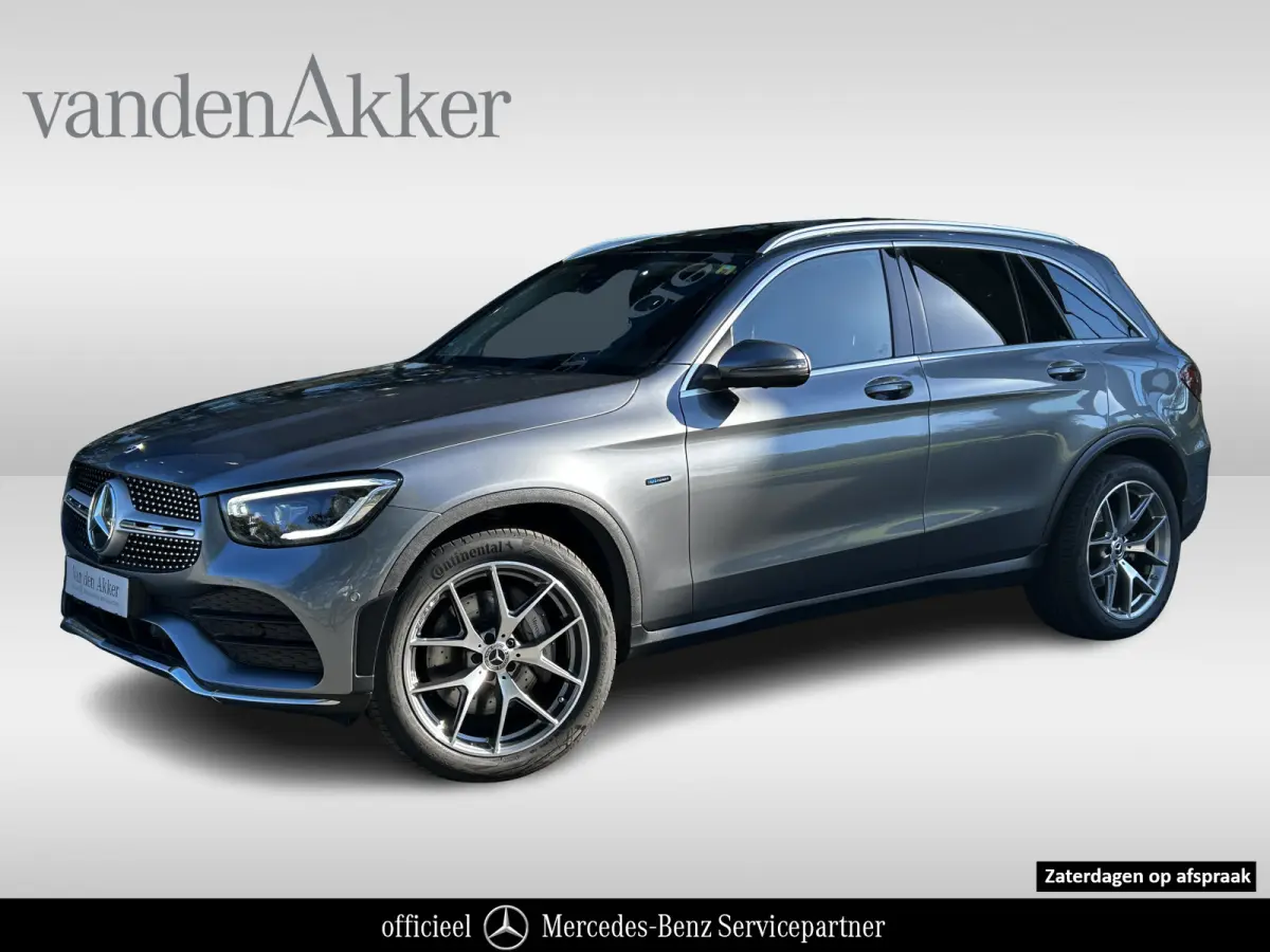 AMG 4Matic // Trekhaak // Luchtvering // Panoramadak // Memory // Distronic // Burmester // 360 Camera