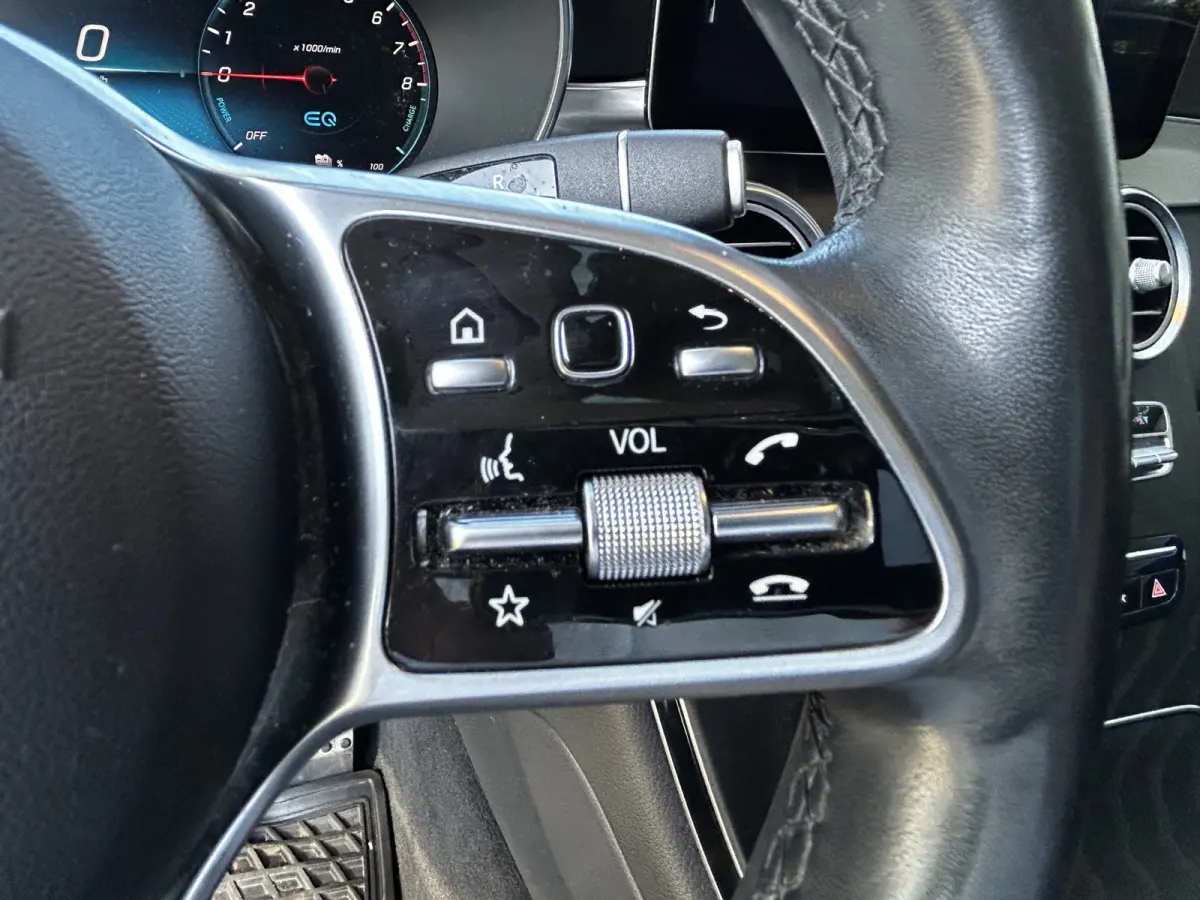 AMG 4Matic // Trekhaak // Luchtvering // Panoramadak // Memory // Distronic // Burmester // 360 Camera