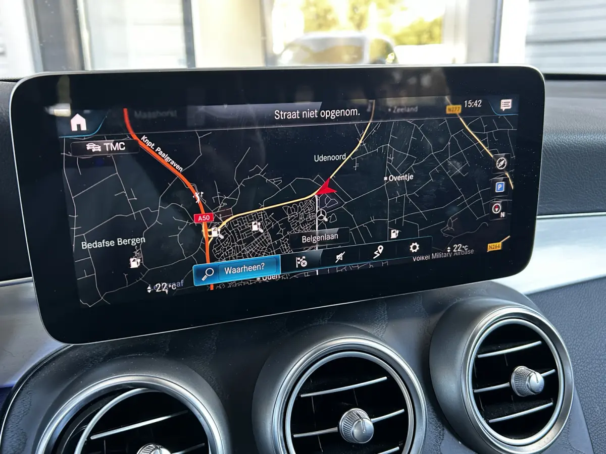 AMG 4Matic // Trekhaak // Luchtvering // Panoramadak // Memory // Distronic // Burmester // 360 Camera