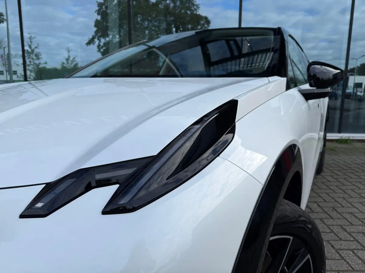 RWD Long Range 69 kWh - Automaat - Panodak - Leder - Navi - Org.NL