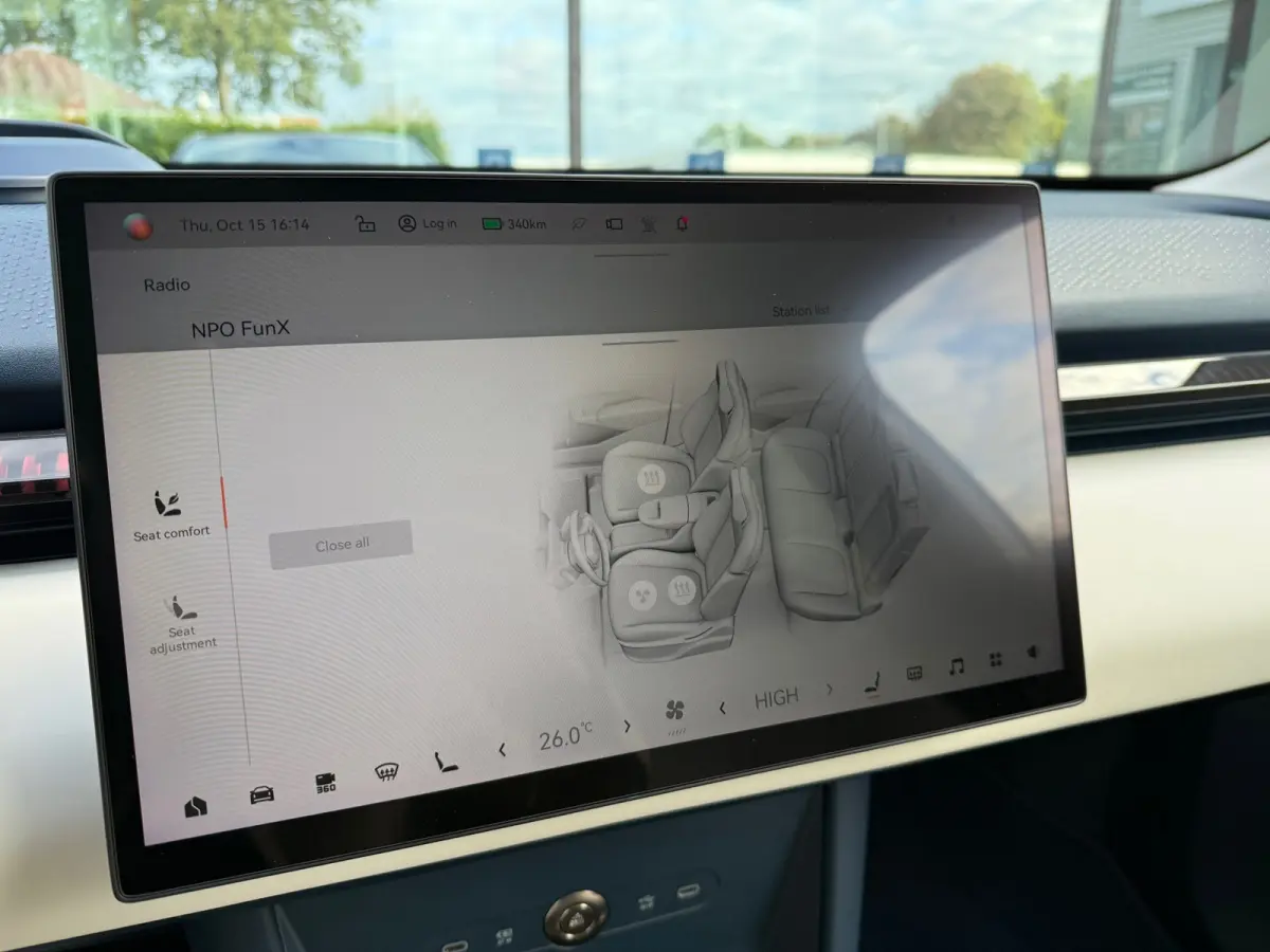 RWD Long Range 69 kWh - Automaat - Panodak - Leder - Navi - Org.NL