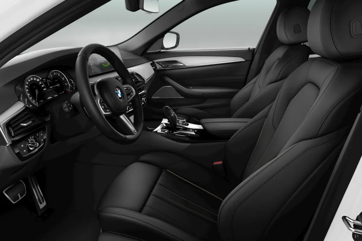 540i High Executive | M Sportpakket | Driving Assistant | Harman/Kardon | Schuif-/kanteldak | LED adaptief | M-sport remmen | Shadow Line | Parking Assistant | PDC