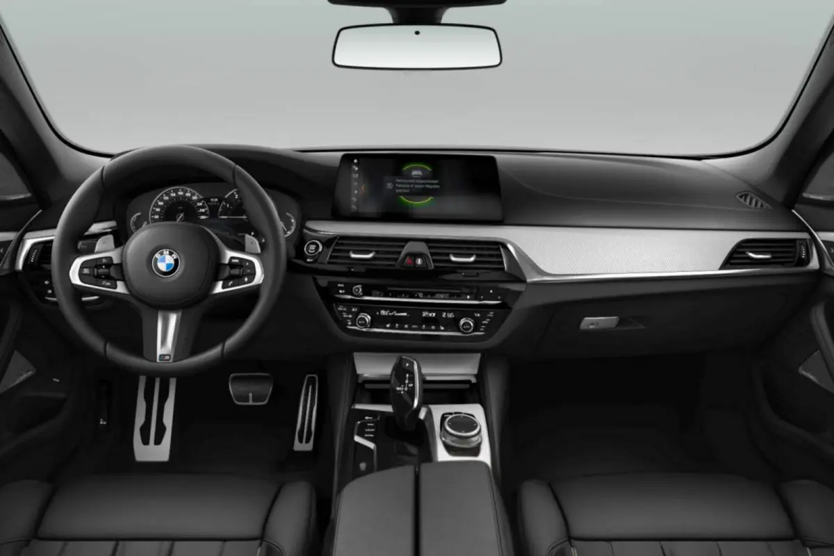 540i High Executive | M Sportpakket | Driving Assistant | Harman/Kardon | Schuif-/kanteldak | LED adaptief | M-sport remmen | Shadow Line | Parking Assistant | PDC