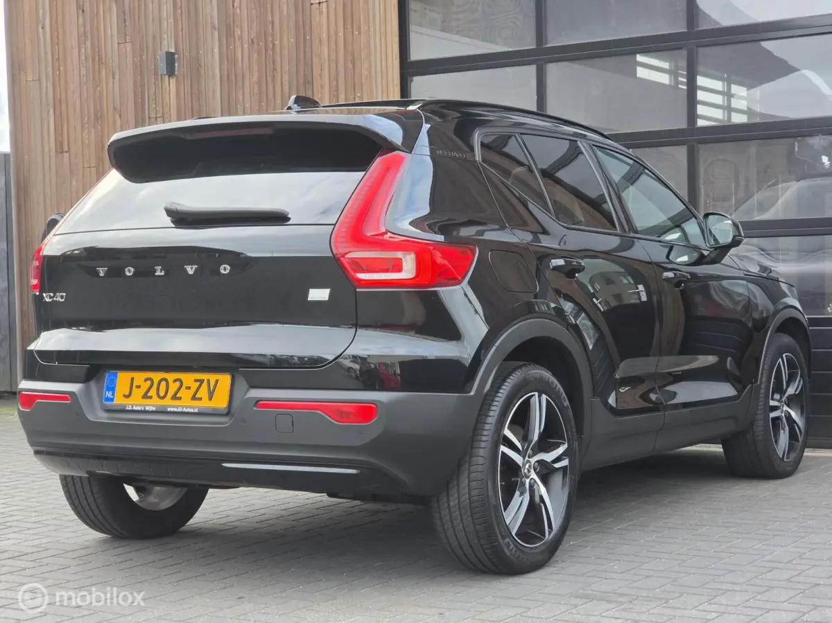 T5 R-DESIGN 262 PK PANO ACC CARPLAY STOELVERW.