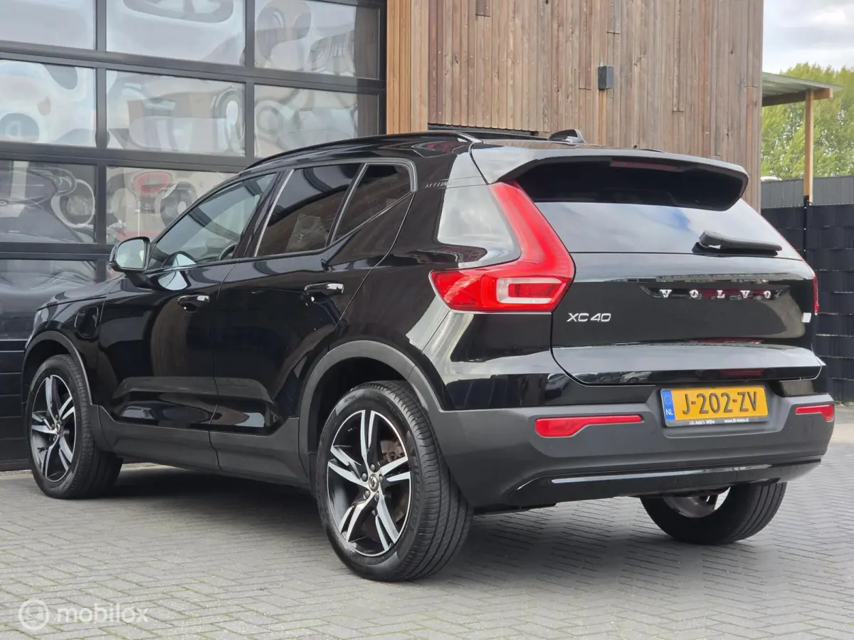 T5 R-DESIGN 262 PK PANO ACC CARPLAY STOELVERW.