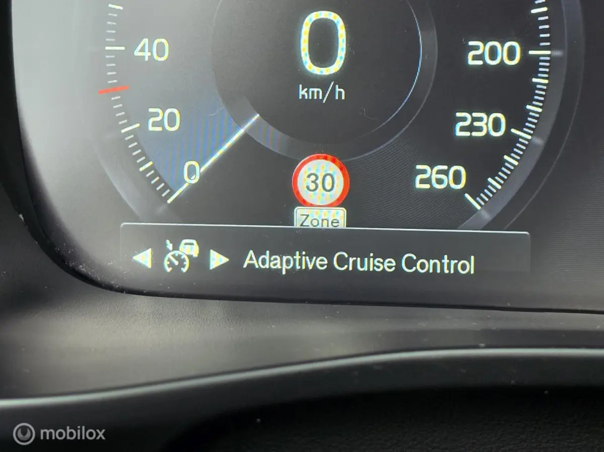 T5 R-DESIGN 262 PK PANO ACC CARPLAY STOELVERW.