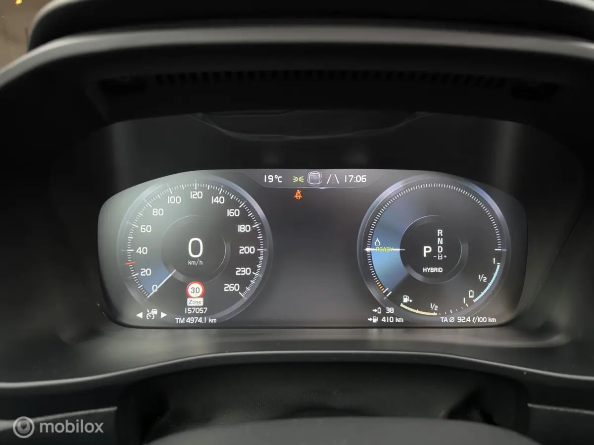 T5 R-DESIGN 262 PK PANO ACC CARPLAY STOELVERW.