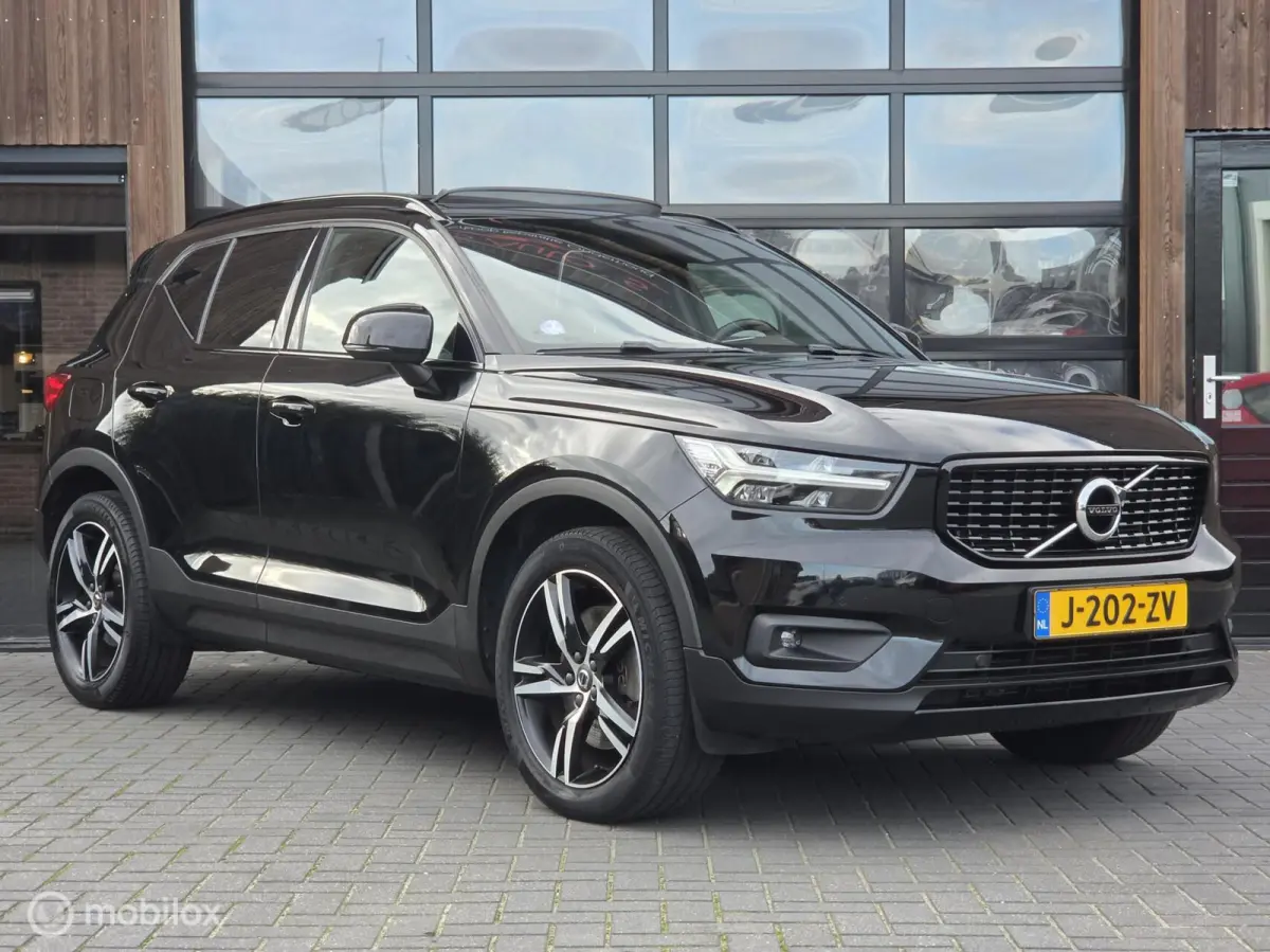 T5 R-DESIGN 262 PK PANO ACC CARPLAY STOELVERW.