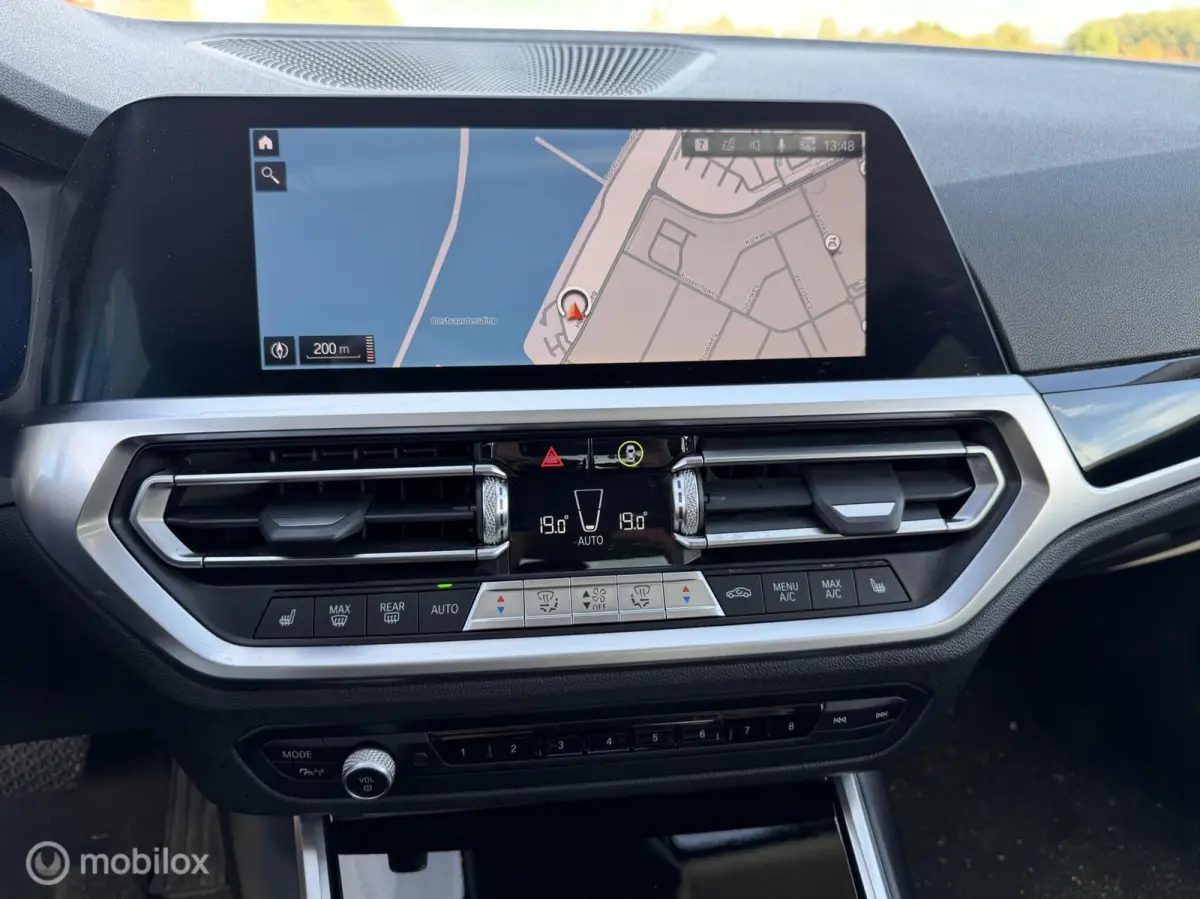 330i High Executive Edition / PANO