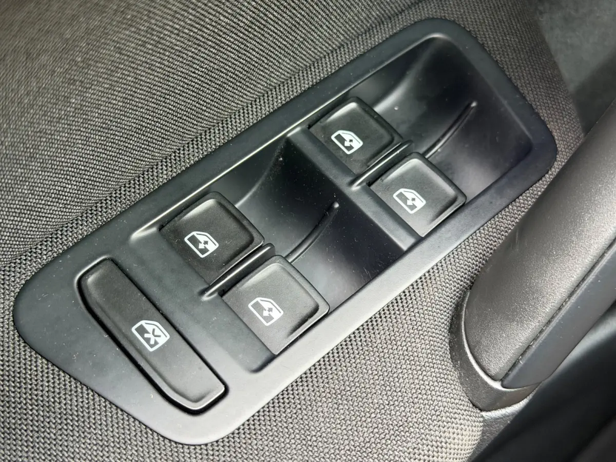 1.0 TSI Comfortline|1e Eigenaar|AppleCarPlay|StoelVW|Climate|Cruise|PDC V+A|ElekRamen|Isofix|LMV|