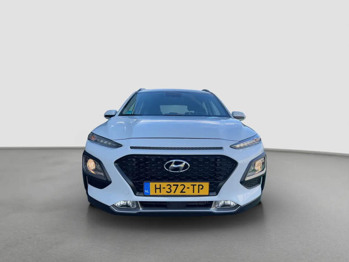 1.6 GDI 141pk HEV Comfort | Trekhaak | Camera | Carplay | Parkeersensoren | Climate controle | Cruise controle | Lichtmetalen velgen