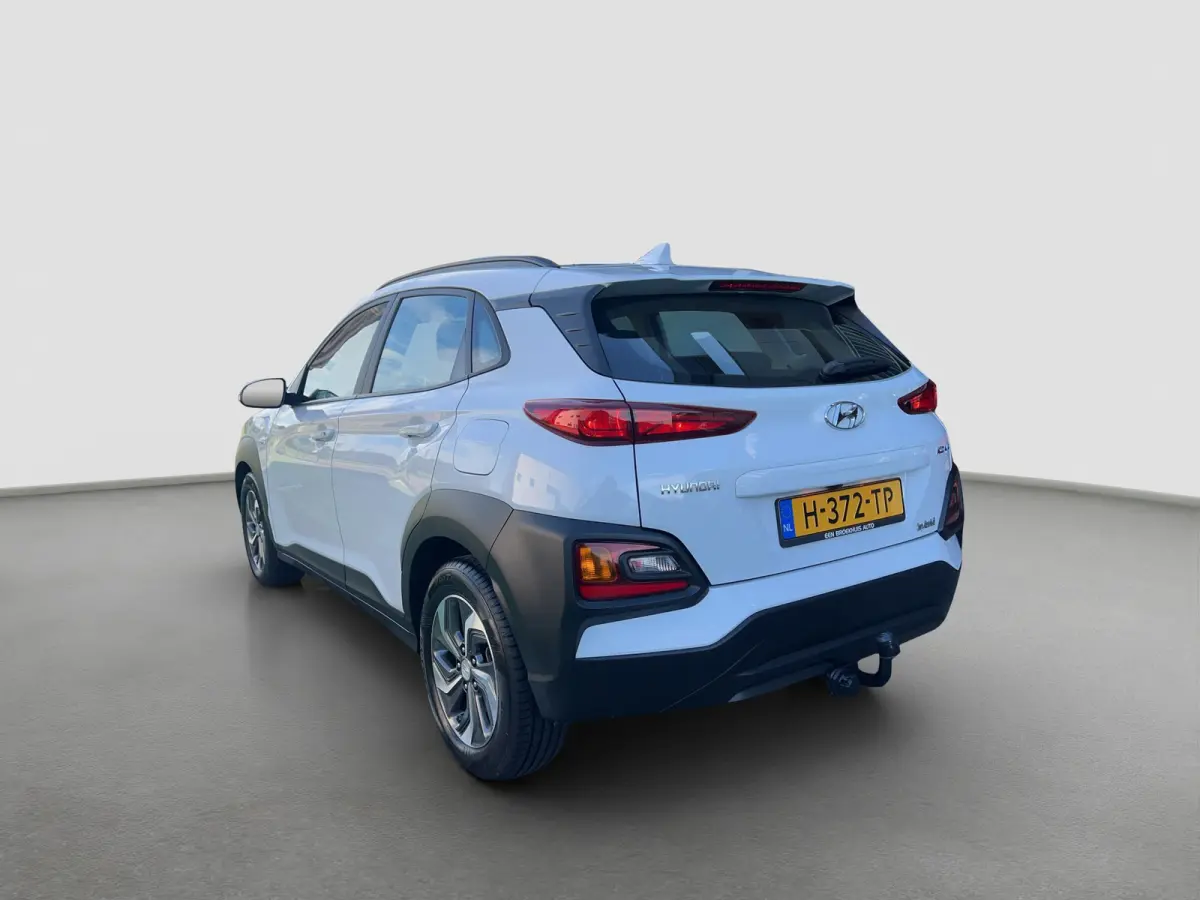 1.6 GDI 141pk HEV Comfort | Trekhaak | Camera | Carplay | Parkeersensoren | Climate controle | Cruise controle | Lichtmetalen velgen