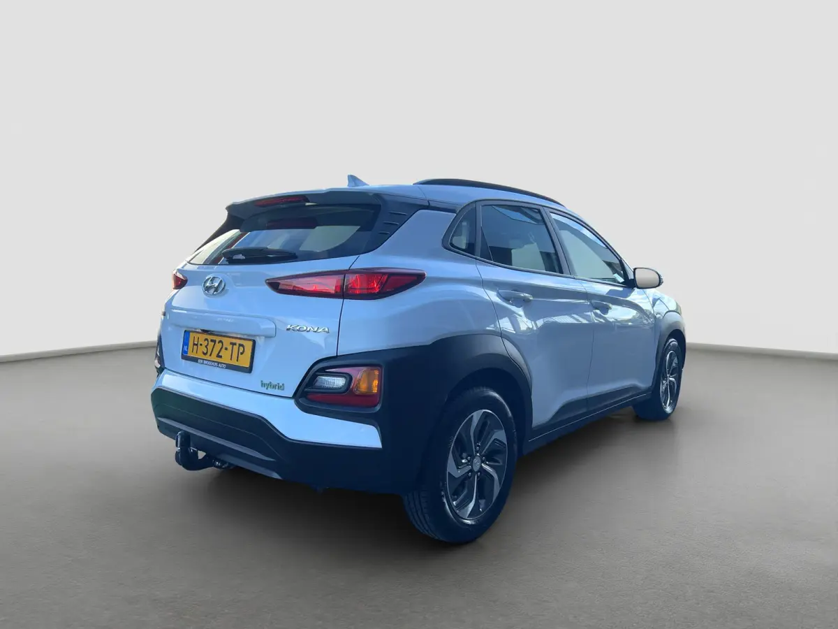 1.6 GDI 141pk HEV Comfort | Trekhaak | Camera | Carplay | Parkeersensoren | Climate controle | Cruise controle | Lichtmetalen velgen