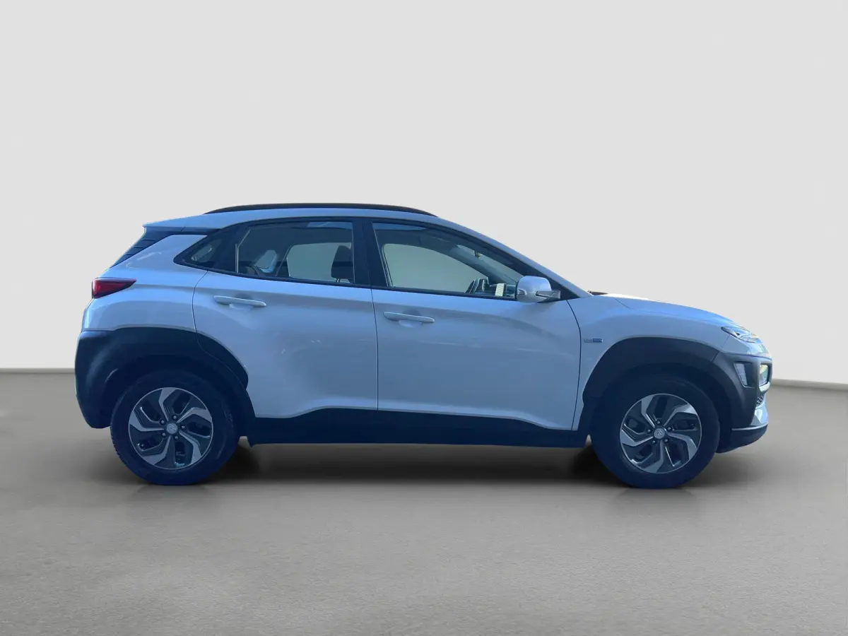 1.6 GDI 141pk HEV Comfort | Trekhaak | Camera | Carplay | Parkeersensoren | Climate controle | Cruise controle | Lichtmetalen velgen