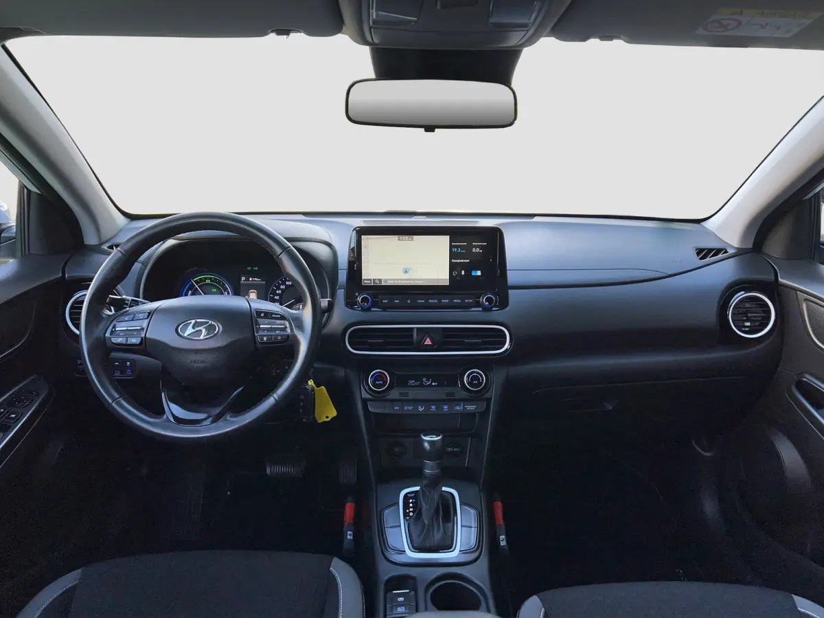 1.6 GDI 141pk HEV Comfort | Trekhaak | Camera | Carplay | Parkeersensoren | Climate controle | Cruise controle | Lichtmetalen velgen