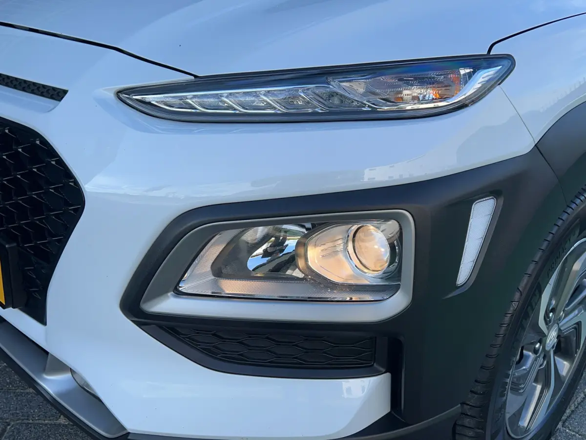 1.6 GDI 141pk HEV Comfort | Trekhaak | Camera | Carplay | Parkeersensoren | Climate controle | Cruise controle | Lichtmetalen velgen