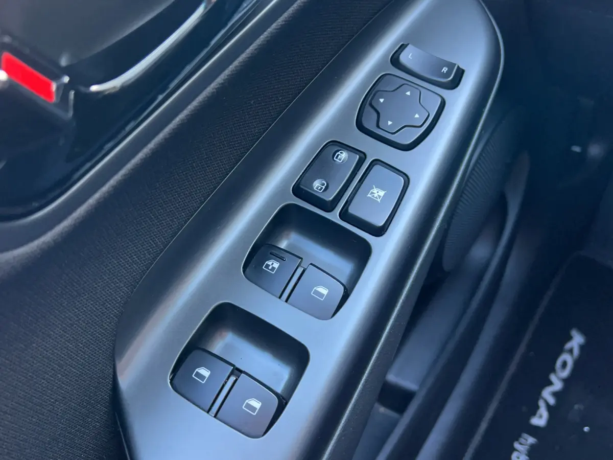 1.6 GDI 141pk HEV Comfort | Trekhaak | Camera | Carplay | Parkeersensoren | Climate controle | Cruise controle | Lichtmetalen velgen