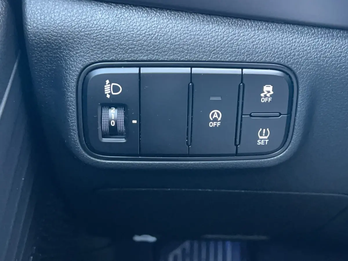 1.0 T-GDI 100pk Comfort Smart Automaat | Camera | Airco | Carplay | Cruise controle | Dodehoek detectie | Navigatie | Parkeersensoren | 5.200 km!