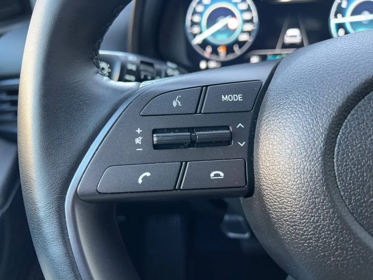 1.0 T-GDI 100pk Comfort Smart Automaat | Camera | Airco | Carplay | Cruise controle | Dodehoek detectie | Navigatie | Parkeersensoren | 5.200 km!