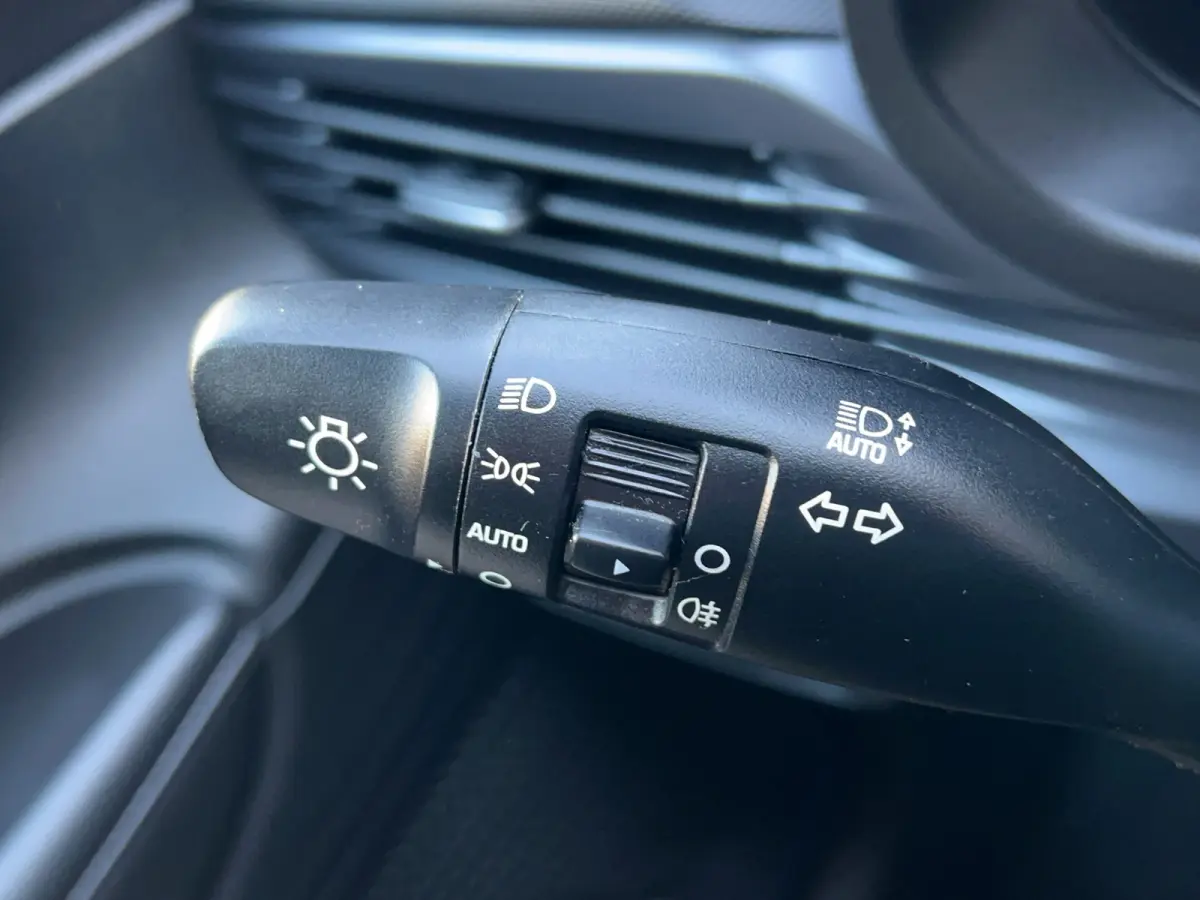 1.0 T-GDI 100pk Comfort Smart Automaat | Camera | Airco | Carplay | Cruise controle | Dodehoek detectie | Navigatie | Parkeersensoren | 5.200 km!