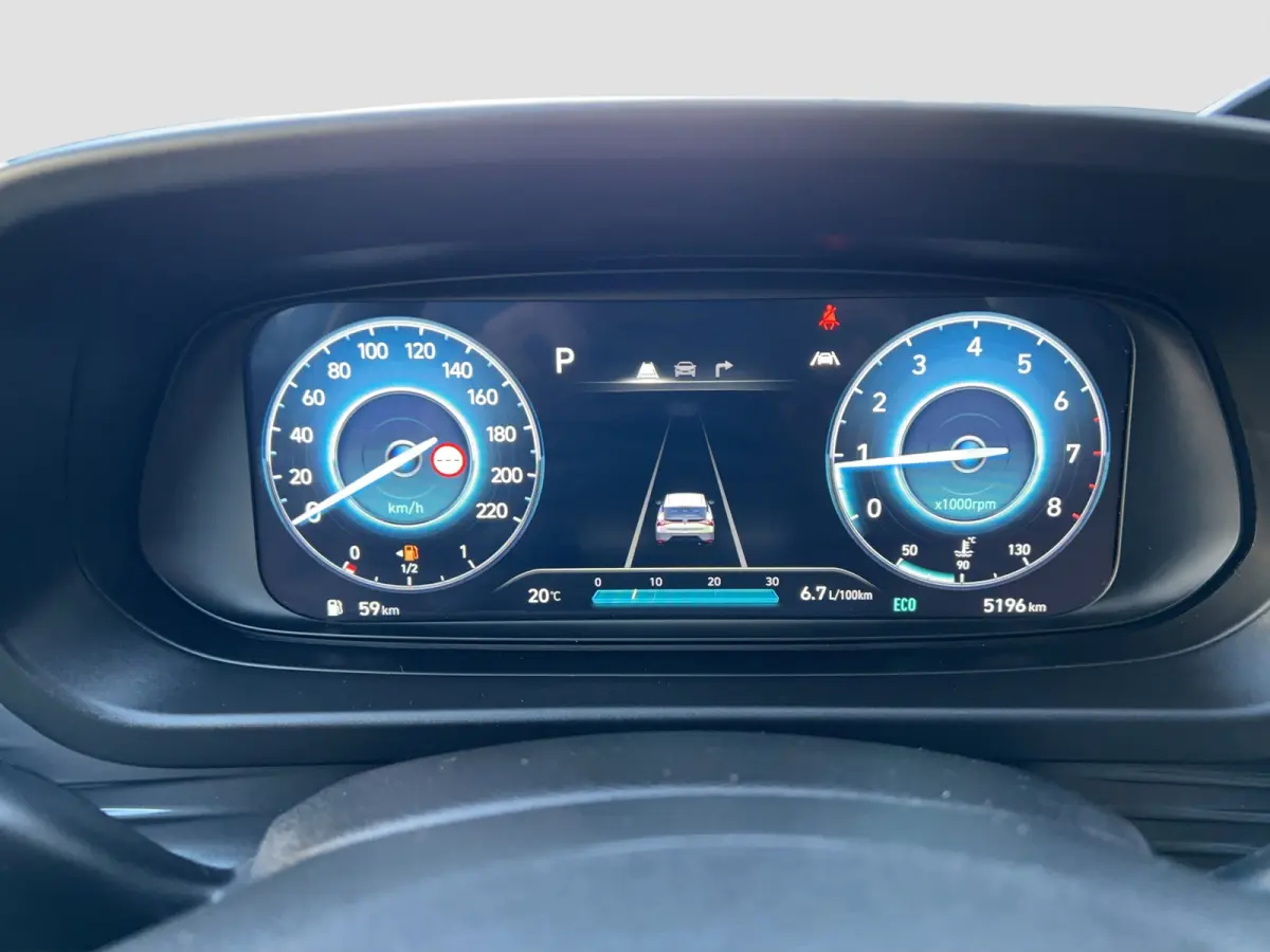 1.0 T-GDI 100pk Comfort Smart Automaat | Camera | Airco | Carplay | Cruise controle | Dodehoek detectie | Navigatie | Parkeersensoren | 5.200 km!