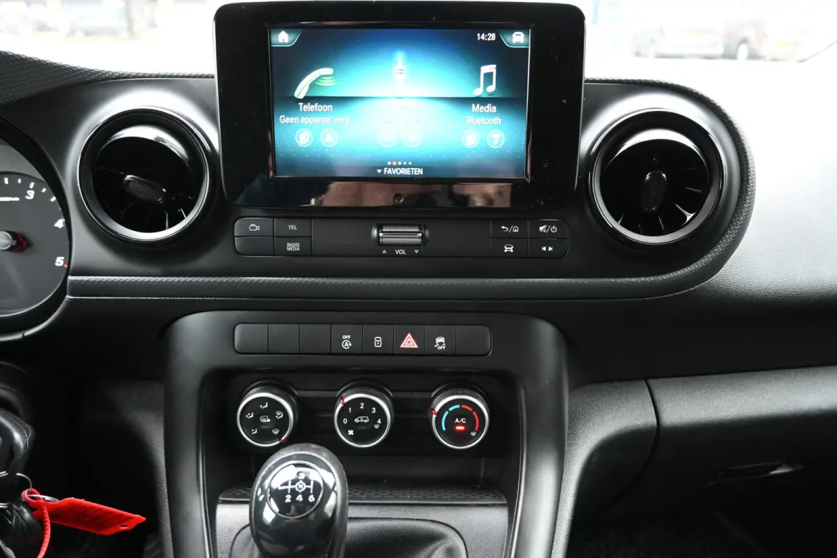 110 CDI L1 Pro 2 Schuifdeuren, Apple Carplay/Android Auto, Camera