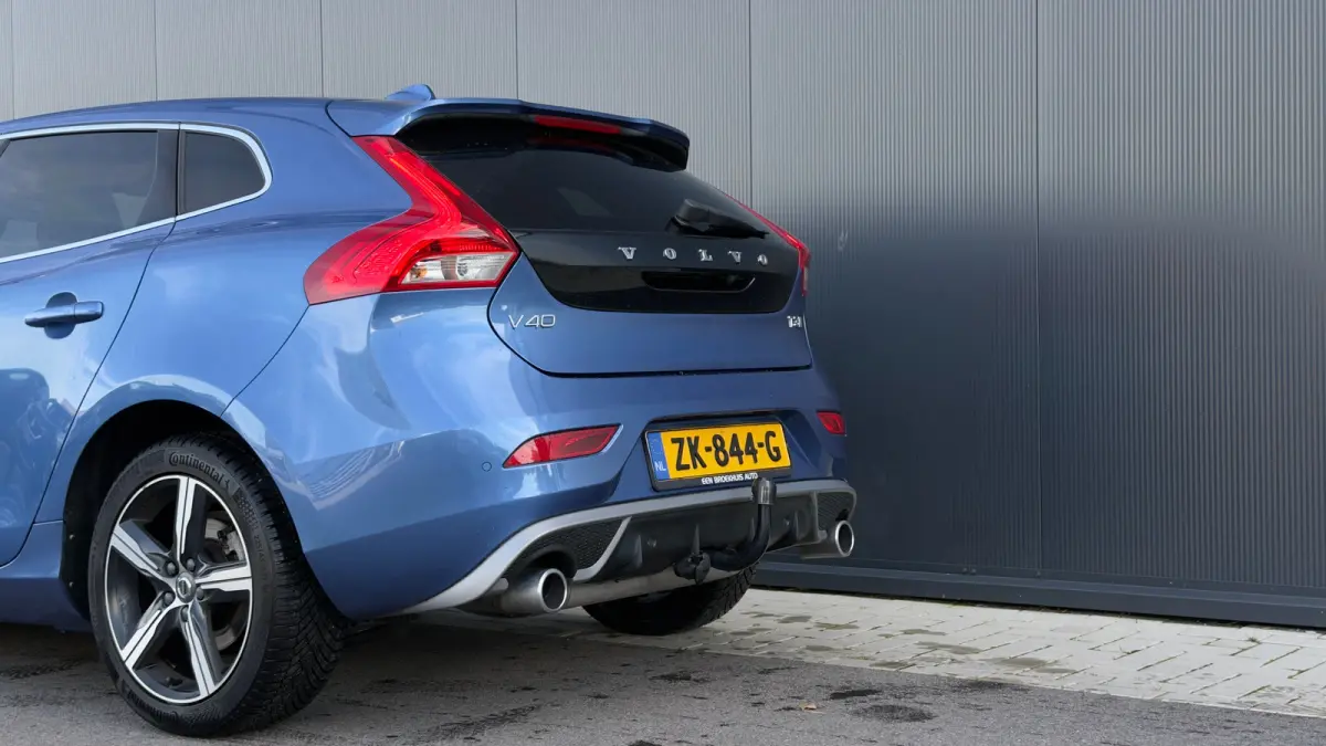 1.5 T3 Polar+ Sport 152pk AUTO | Trekhaak | Achteruitrijcamera | Cruise Control | Panoramadak | Vermarmde Voorstoelen |