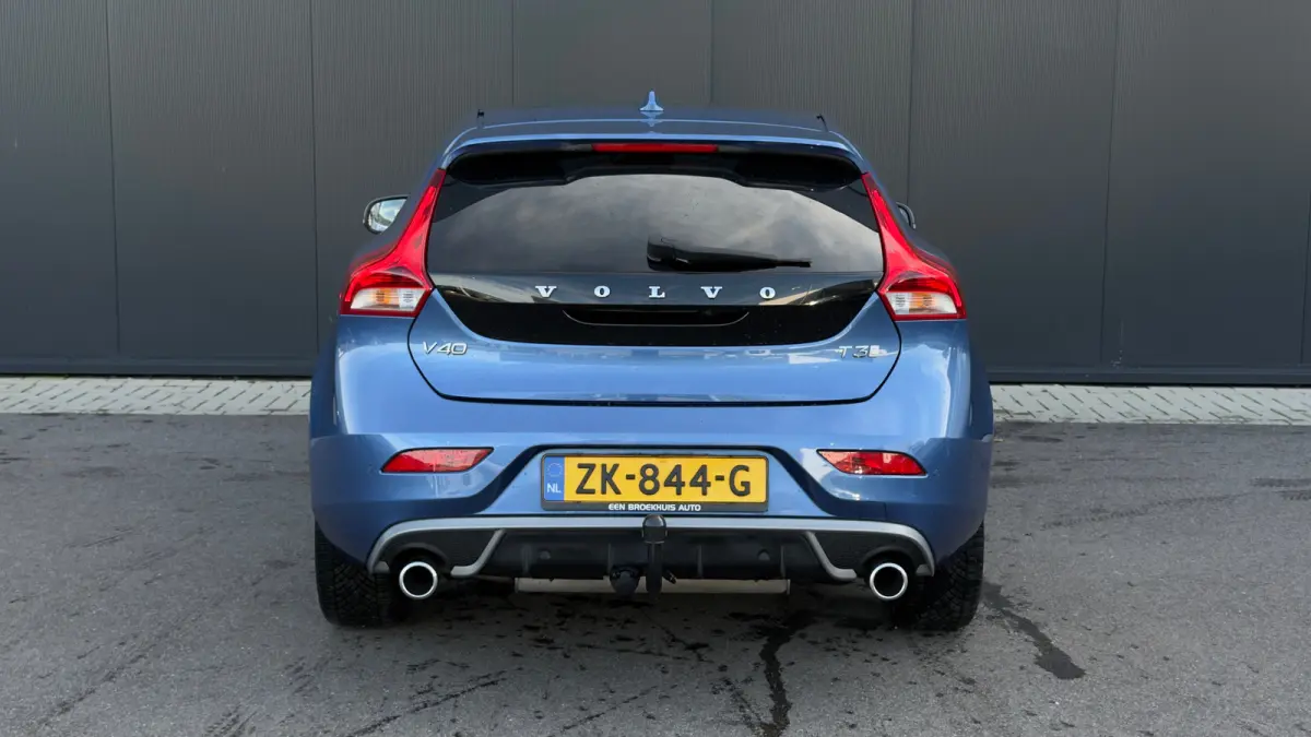1.5 T3 Polar+ Sport 152pk AUTO | Trekhaak | Achteruitrijcamera | Cruise Control | Panoramadak | Vermarmde Voorstoelen |