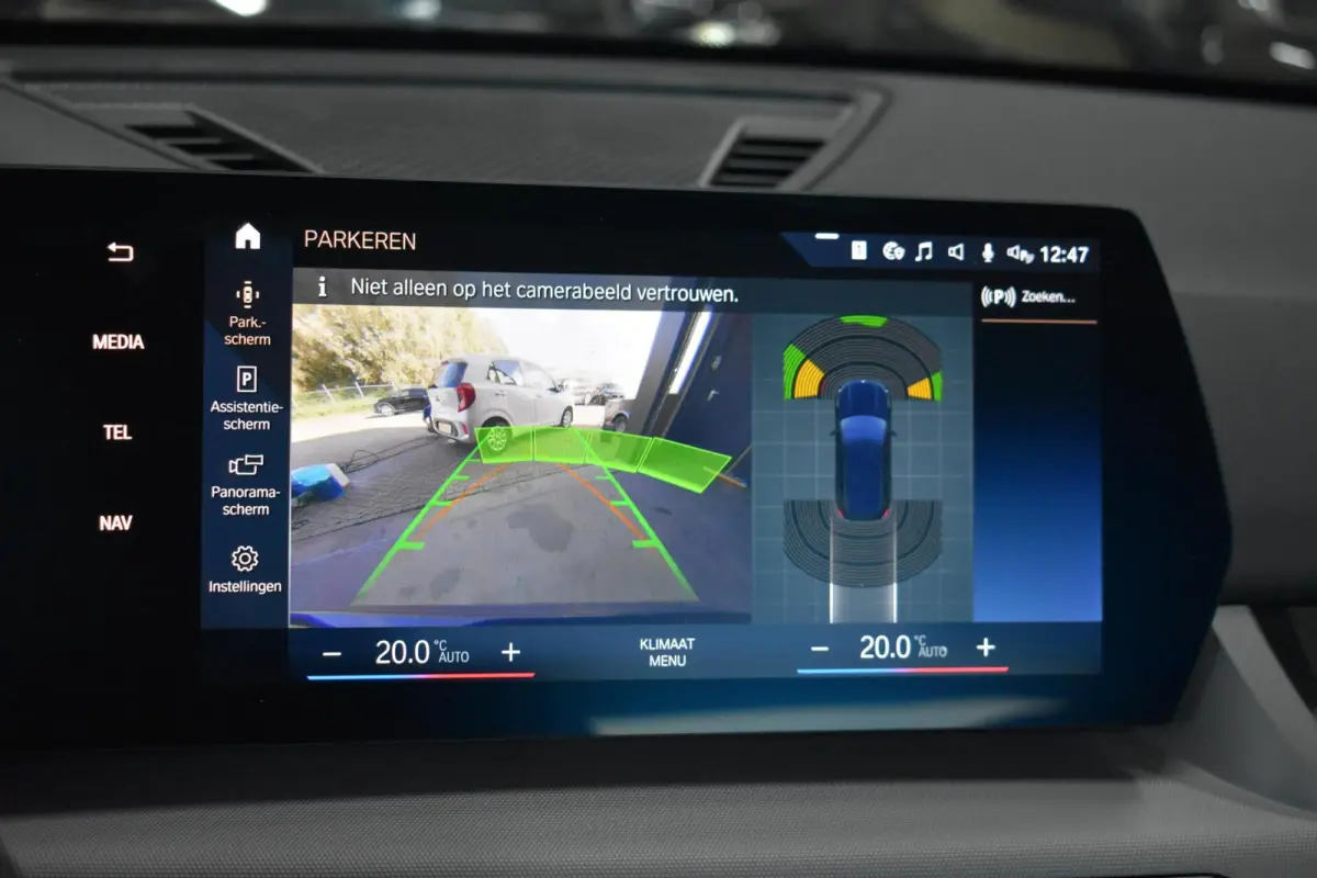 xDrive30 Launch Edition 67 kWh | 100% SOH | Camera | Navi |