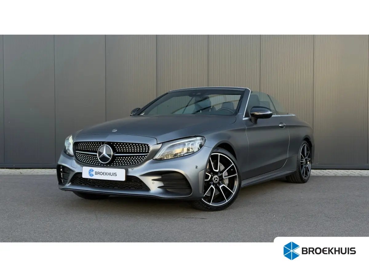 300 258pk 4MATIC Sport Edition | AMG-styling | Achteruitrijcamera 360 graden | Apple Carplay/Android Auto|telefoonintegratie premium