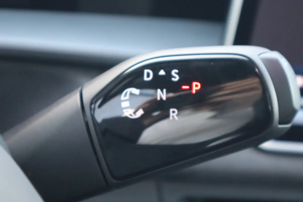 1.5 eHybrid R-Line Edition | Aanhanger manoeuvreerhulp | Adapt. Cruise | Apple Carplay/Android Auto|telefoonintegratie premium