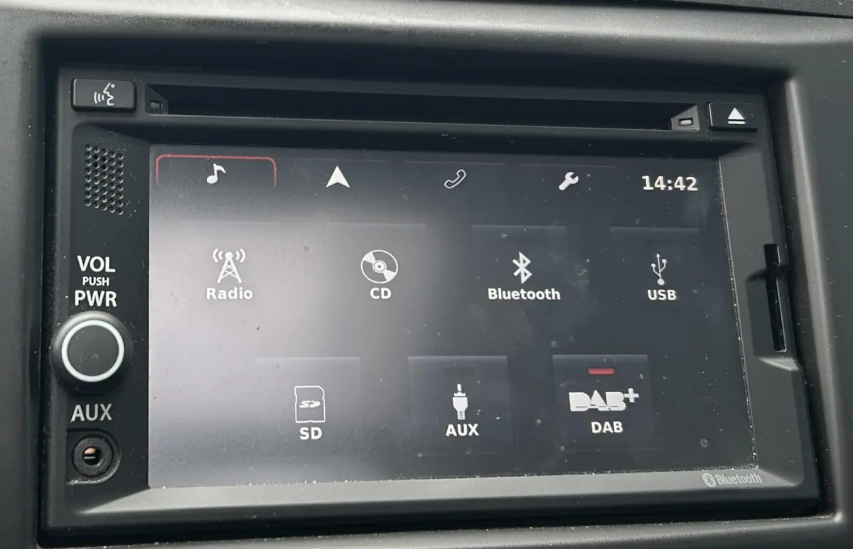 SX4 1.6 High Executive 120PK | LUXE | Zeer Nette Staat | DEALERONDERHOUDEN | NL AUTO | NAP | PANO | Trekhaak | Bi Xenon | 17 Inch Lichtmetalen Velgen | Achteruitrijcamera | Lederen Bekleding
