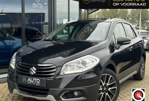 SX4 1.6 High Executive 120PK | LUXE | Zeer Nette Staat | DEALERONDERHOUDEN | NL AUTO | NAP | PANO | Trekhaak | Bi Xenon | 17 Inch Lichtmetalen Velgen | Achteruitrijcamera | Lederen Bekleding