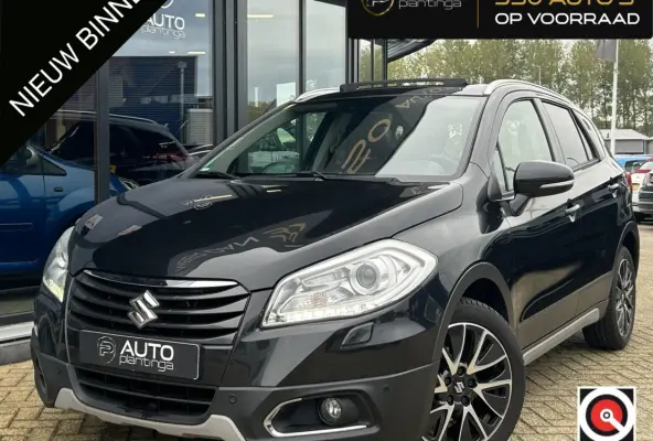 SX4 1.6 High Executive 120PK | LUXE | Zeer Nette Staat | DEALERONDERHOUDEN | NL AUTO | NAP | PANO | Trekhaak | Bi Xenon | 17 Inch Lichtmetalen Velgen | Achteruitrijcamera | Lederen Bekleding