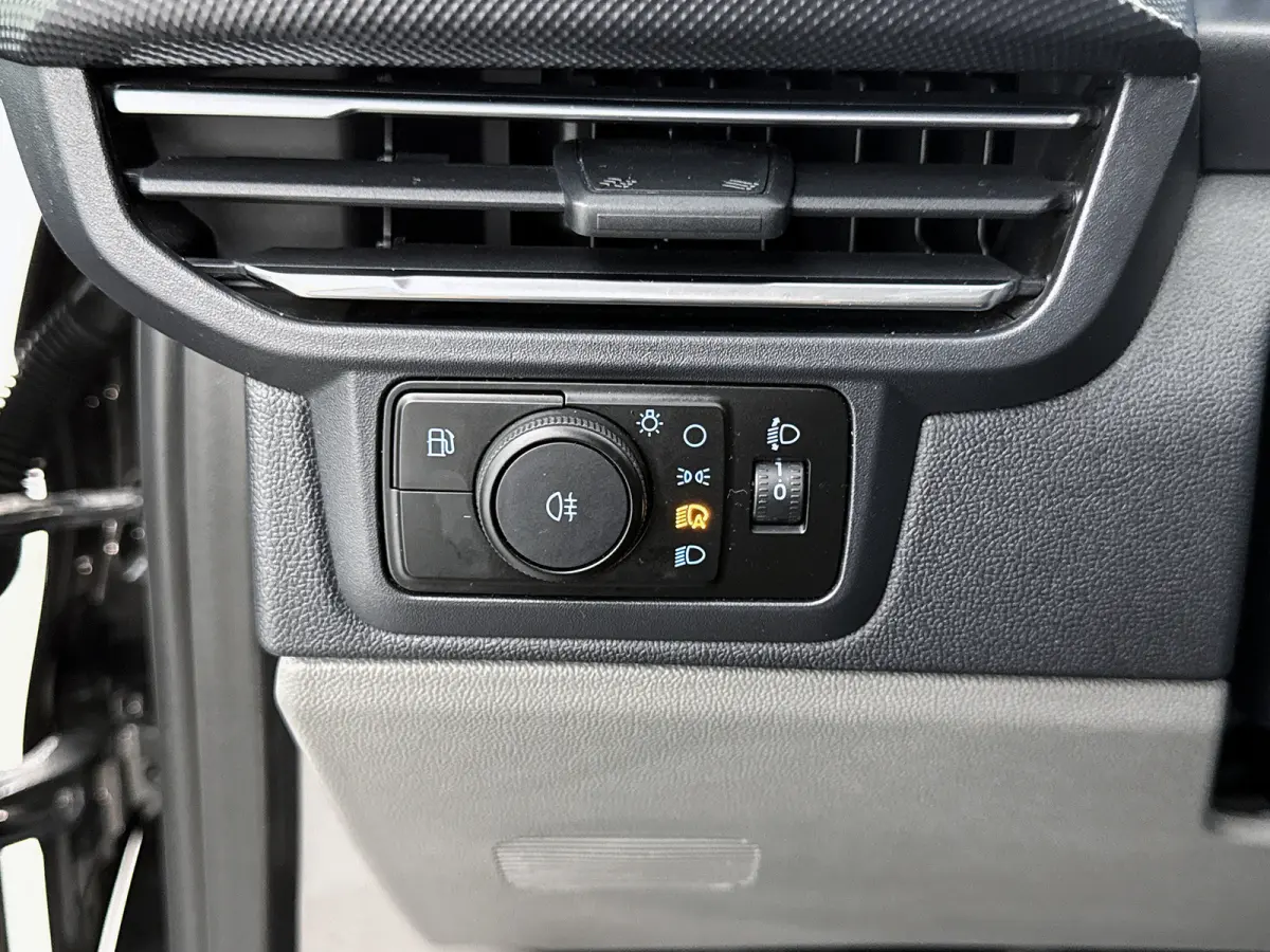 320 2.5 PHEV L2H1 Limited 9-persoons Hybride Led incl BPM ex BTW Peronenvervoer Kombi
