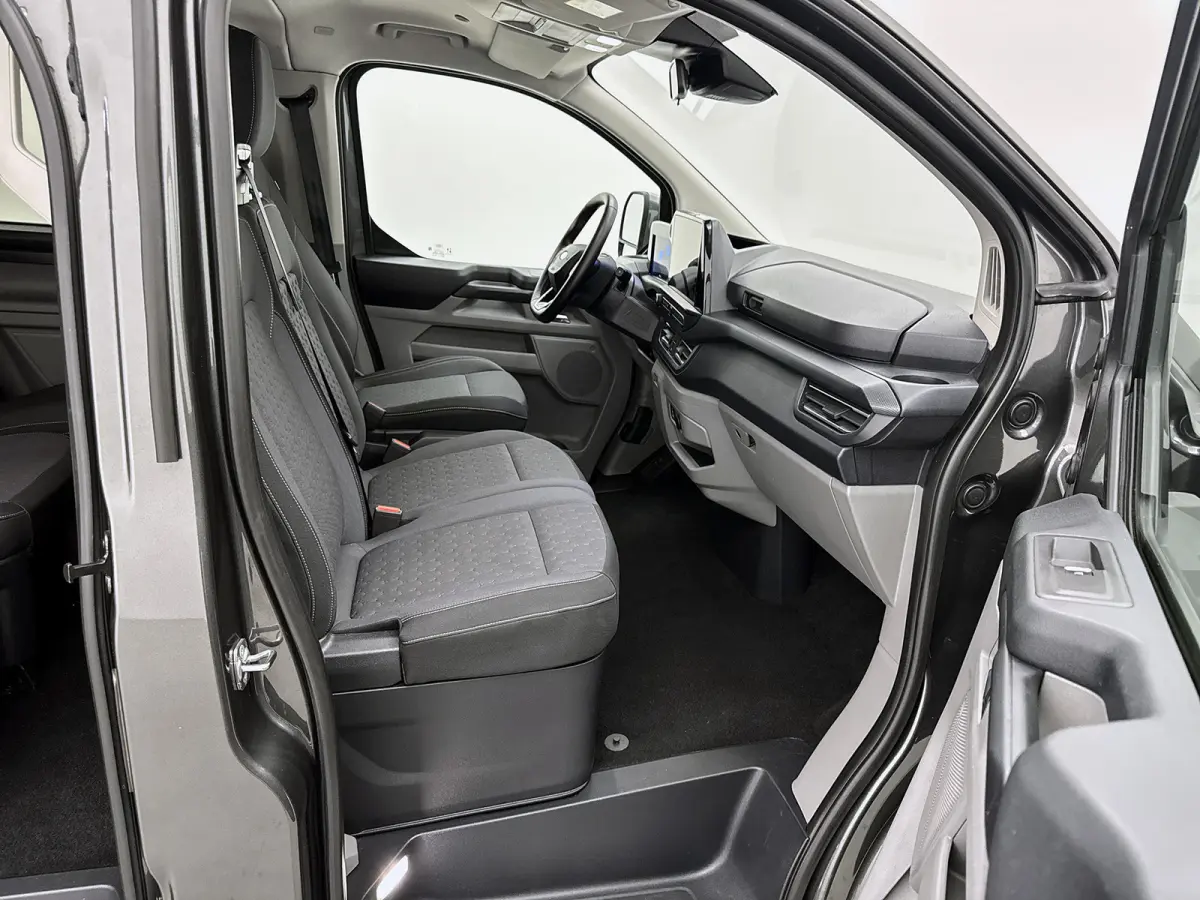 320 2.5 PHEV L2H1 Limited 9-persoons Hybride Led incl BPM ex BTW Peronenvervoer Kombi