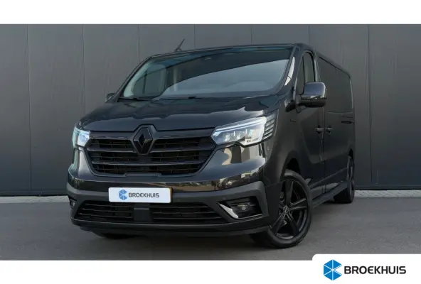 2.0 dCi 150 T29 L2H1 DC Luxe