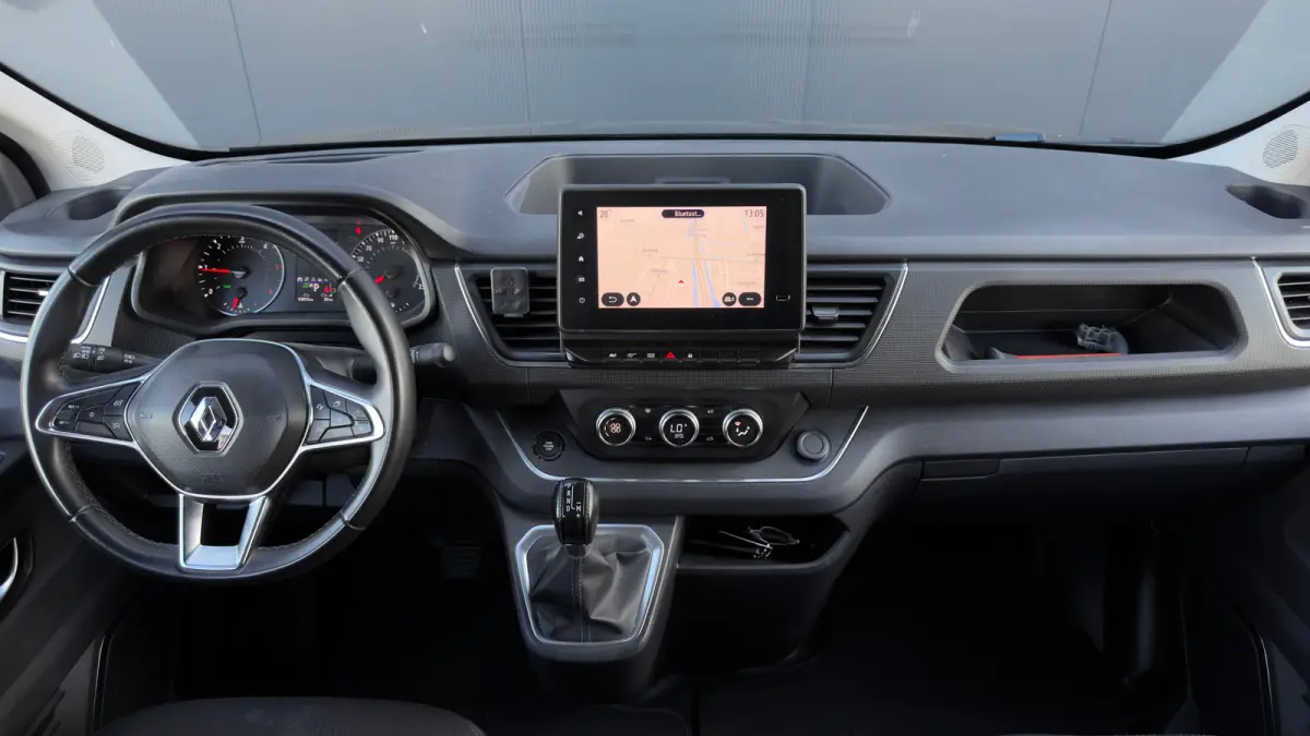 2.0 dCi 150 T29 L2H1 DC Luxe