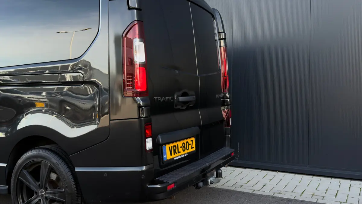 2.0 dCi 150 T29 L2H1 DC Luxe